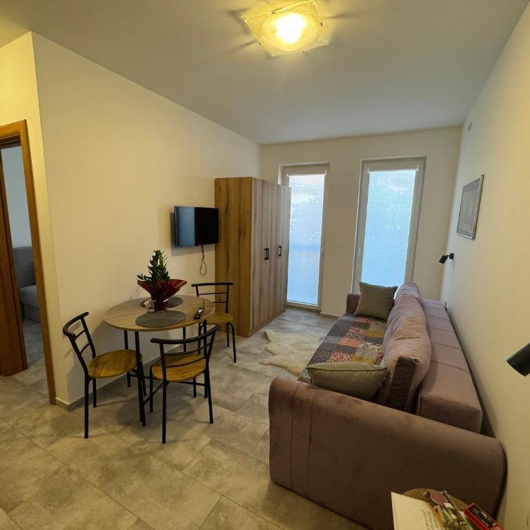 Vas Dom NA - Apartman sa 1 Spavaćom Sobom - 2