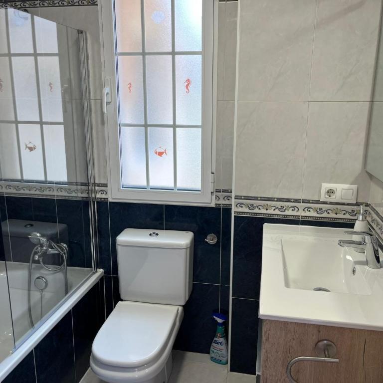 Appartement Bulevard Dos - Two-Bedroom Apartment - 9