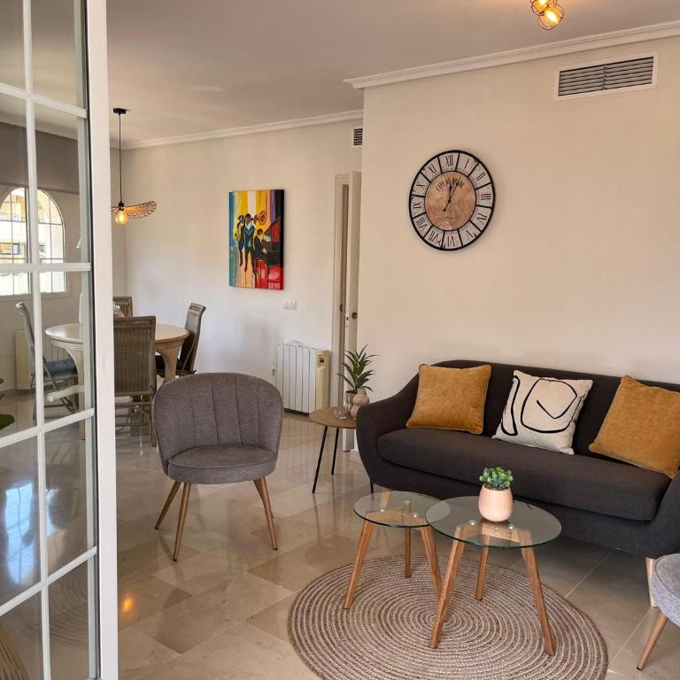 Appartement Bulevard Dos - Two-Bedroom Apartment - 18