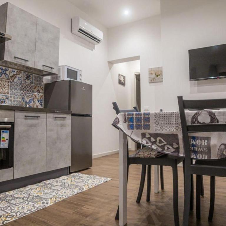 L'angolo di Leo - Two-Bedroom House - 14