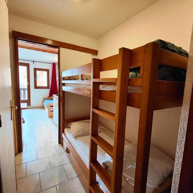 Chalet Club Iv - Blanchot - Studio · Proches des pistes et commerces · Balcon MAE-8751 - Studio - 4