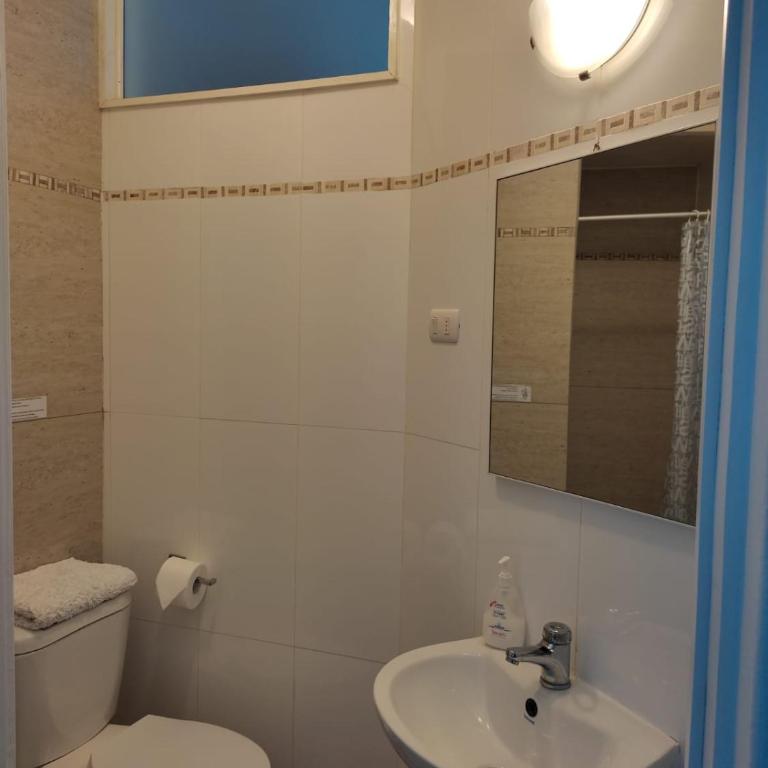 Hotel 7 Norte - Habitación Doble con baño privado externo - 2