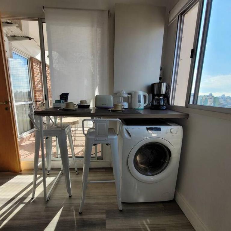 Amplio Dpto para 4 personas en Boedo Lavarropas Seguridad 24hs - Apartamento de 2 dormitorios - 47