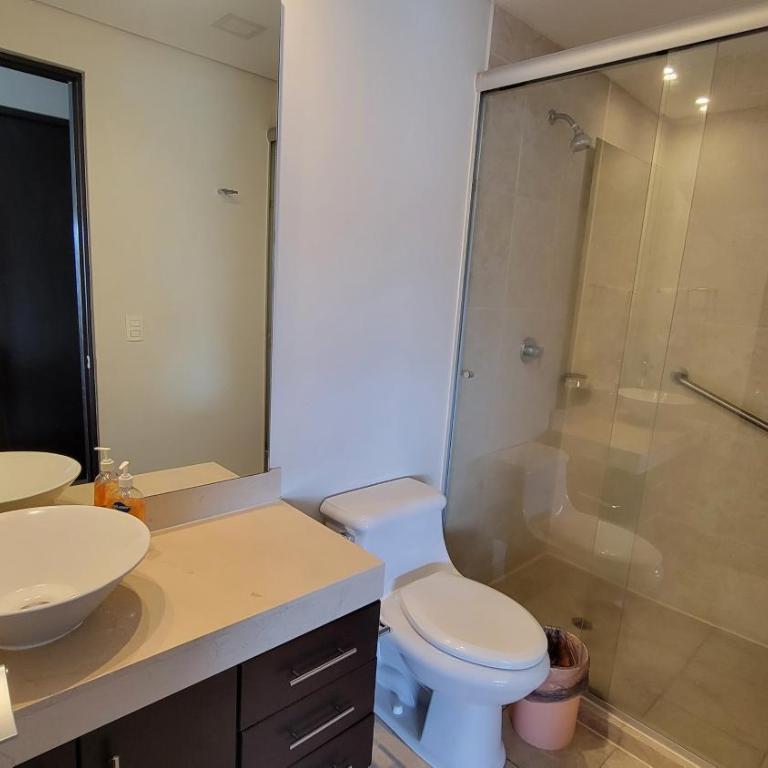 WTC Suites - Two-Bedroom Deluxe Apartment - 7