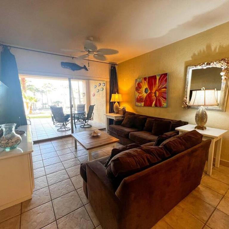 Sandy Beach Princesa D107 Ocean Front Resort - Two-Bedroom Apartment with Sea View - 2