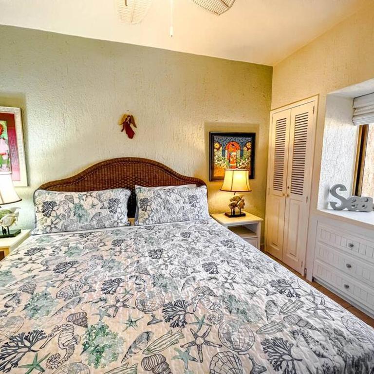 Sandy Beach Princesa D107 Ocean Front Resort - Two-Bedroom Apartment with Sea View - 13
