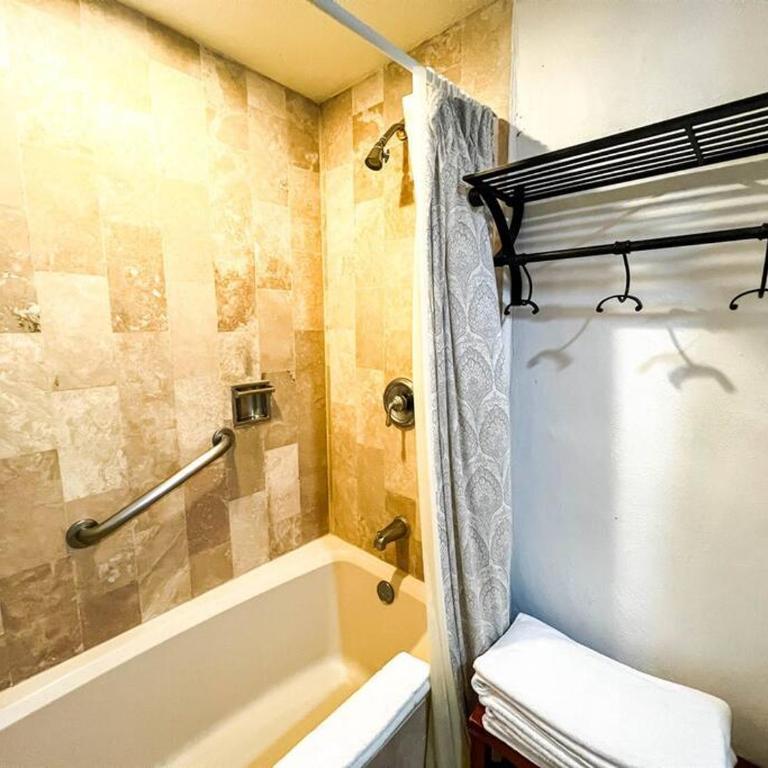 Sandy Beach Princesa D107 Ocean Front Resort - Two-Bedroom Apartment with Sea View - 41