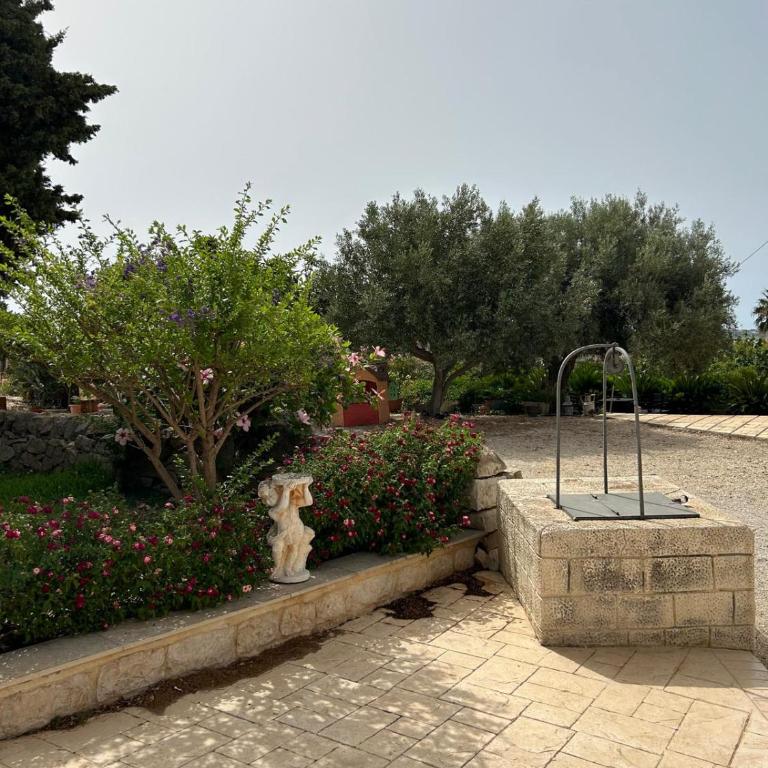 CASA GALO' - POOL & TENNIS-GELSO apartment - Deluxe Two-Bedroom Apartment with Garden View - 50