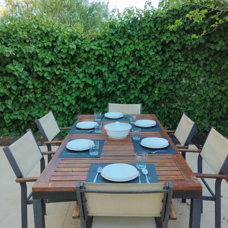 Chalet con JARDIN PUY DU FOU a 10 min ,NO FIESTAS!! - Apartamento de 2 dormitorios - 14