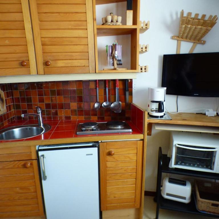 Studette Alpes 2 Pers, Proche Commerces - One-Bedroom Apartment - 2