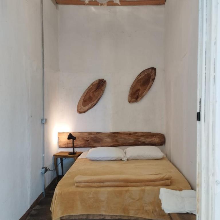 HOSTAL CASA VICTORIA PIJAO - Habitación Doble con baño compartido - 1