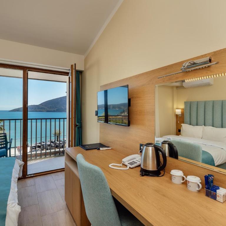 HOTEL TALIA - Superior Triple Room - 7