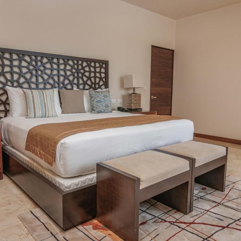 Oceanfront Chic Retreat Studio-Golf-Spa-Jacuzzi & more! - Apartamento de 3 dormitorios - 5