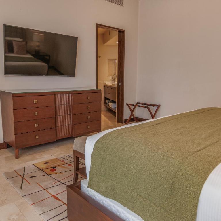 Oceanfront Chic Retreat Studio-Golf-Spa-Jacuzzi & more! - Apartamento de 3 dormitorios - 30