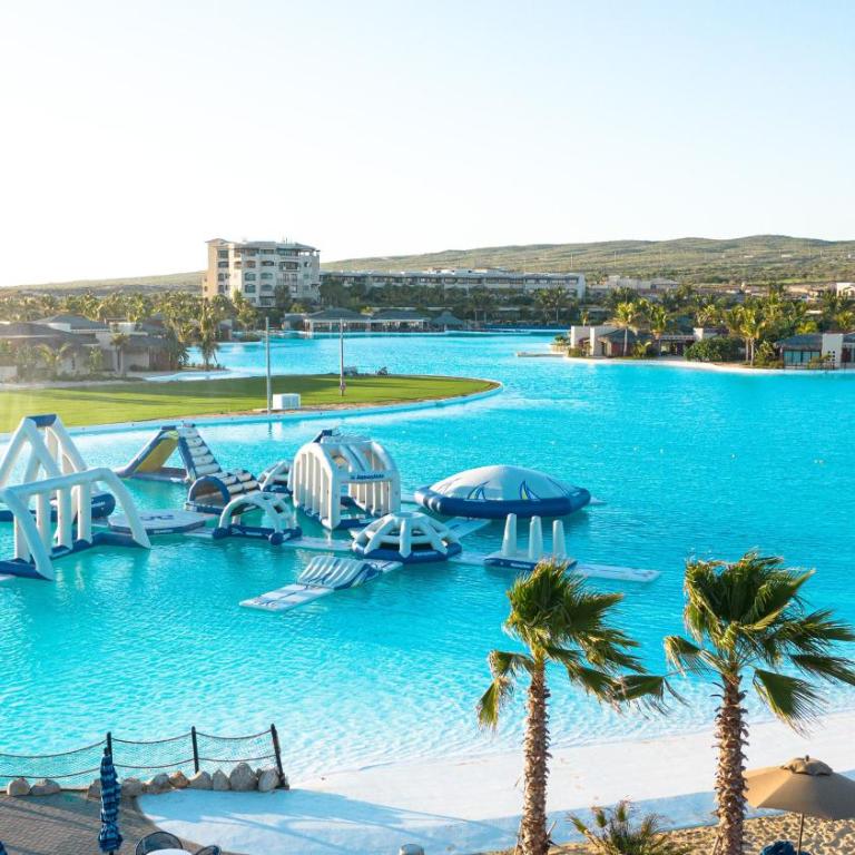 Oceanfront Chic Retreat Studio-Golf-Spa-Jacuzzi & more! - Apartamento de 3 dormitorios - 53