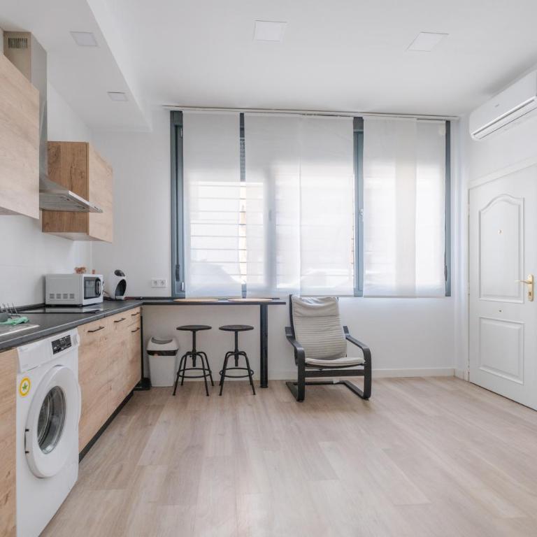 ABC Apartments Vistalegre I - One-Bedroom Apartment - 14