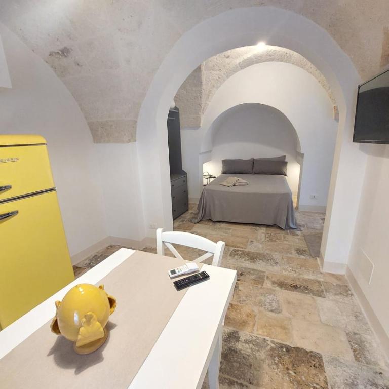 Corso Perrini, 68 - Appartamento con 1 Camera da Letto - 2