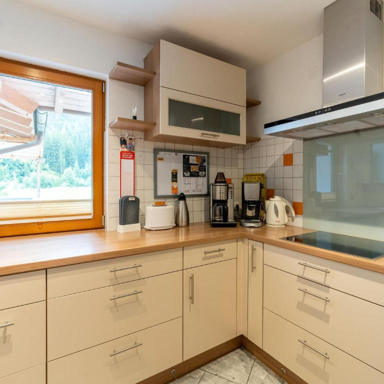 Apartment Neukirchen near Ski Slopes - Apartment mit 2 Schlafzimmern - 6