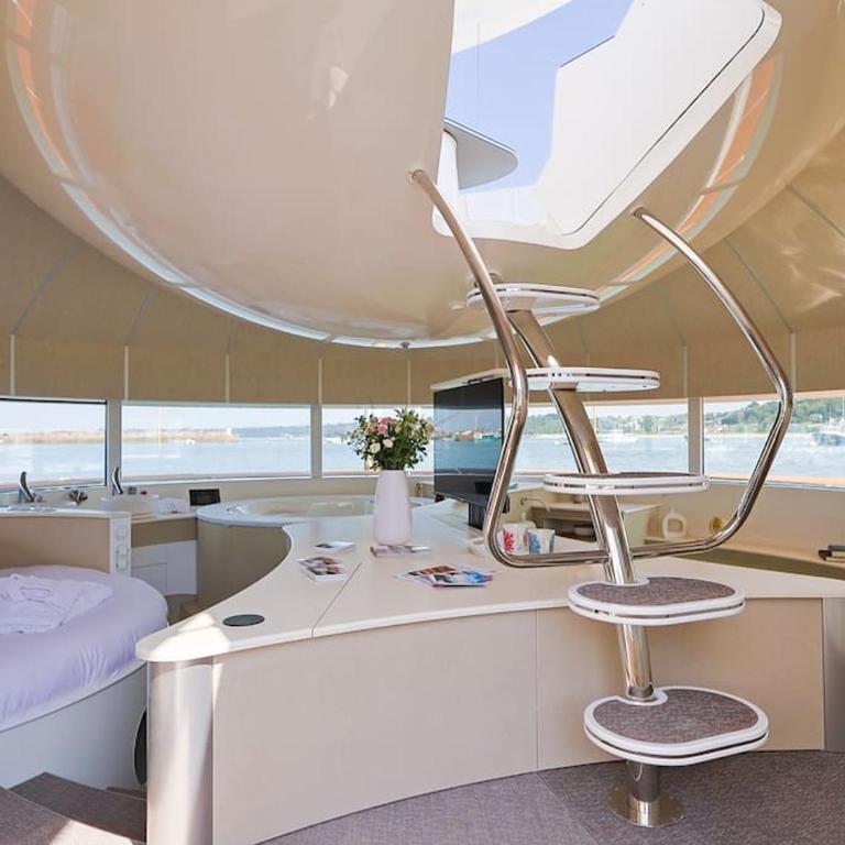 ANTHENEA Suite Hôtelière Flottante - Casa Mobile - 12