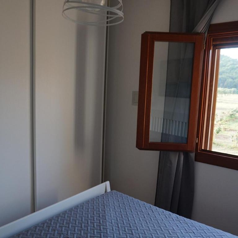 Bombarde Natural House - One-Bedroom Apartment - 24