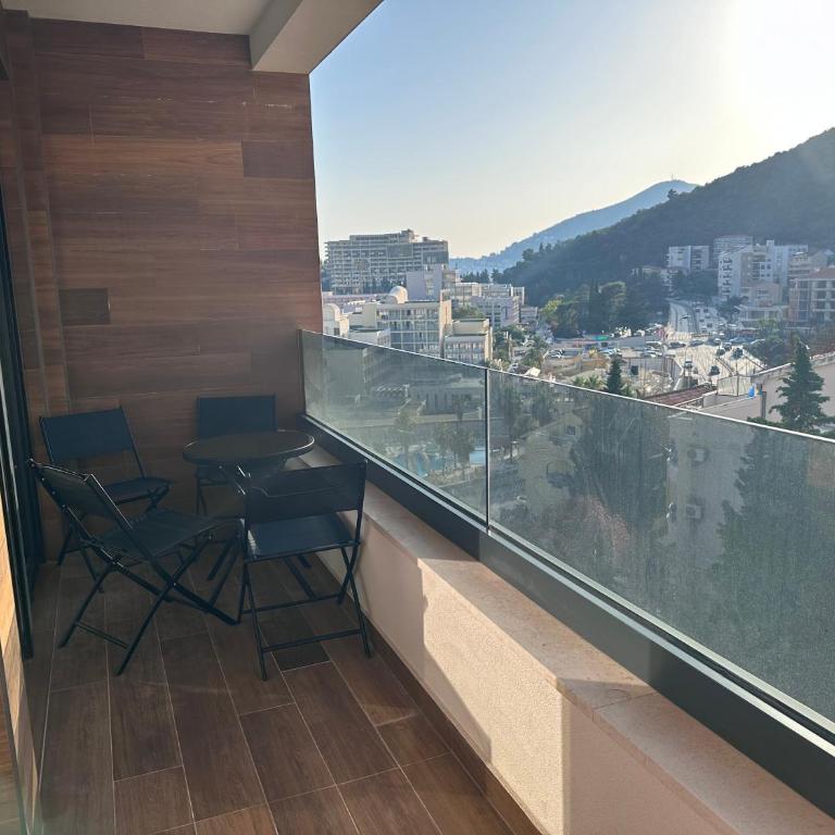 New apartment beach 240m Becici - Two-Bedroom Apartment - 1