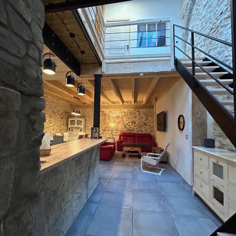 LOFT ATYPIQUE au COEUR de la PROVENCE - Maison 2 Chambres - 1