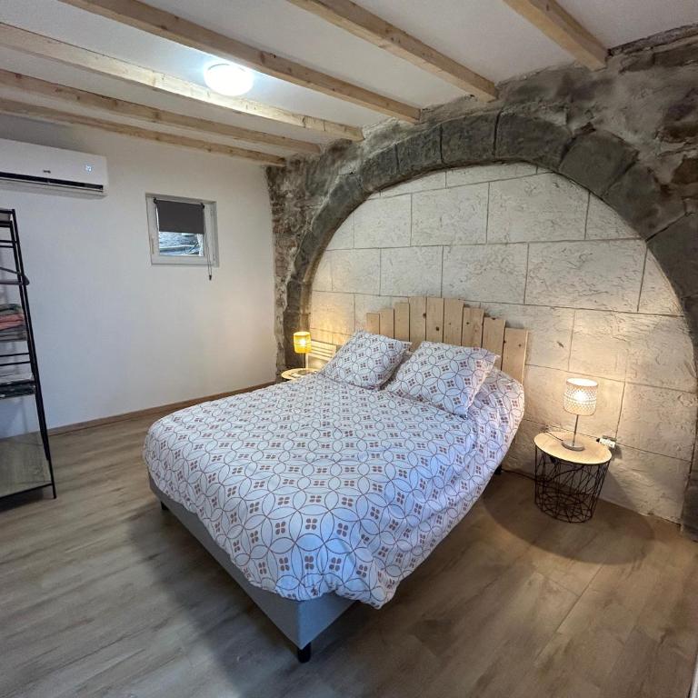 LOFT ATYPIQUE au COEUR de la PROVENCE - Maison 2 Chambres - 4