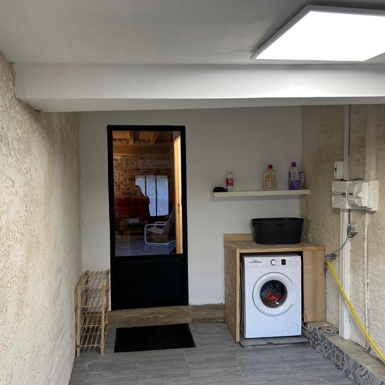 LOFT ATYPIQUE au COEUR de la PROVENCE - Maison 2 Chambres - 13