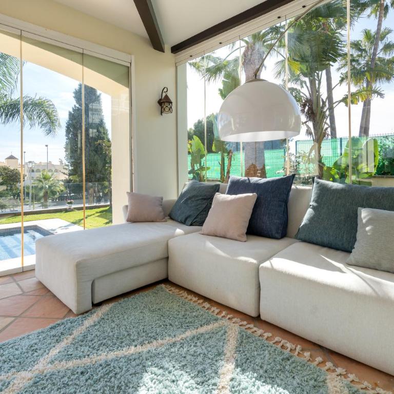 Lets in the Sun - Villa La Cala - Villa - 12