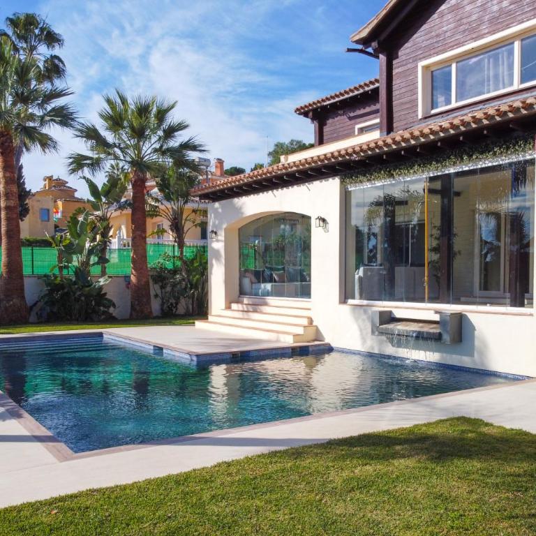 Lets in the Sun - Villa La Cala - Villa - 44