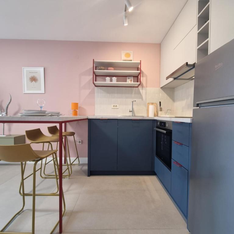 Petrovac modern apartment - Family Studio - 13