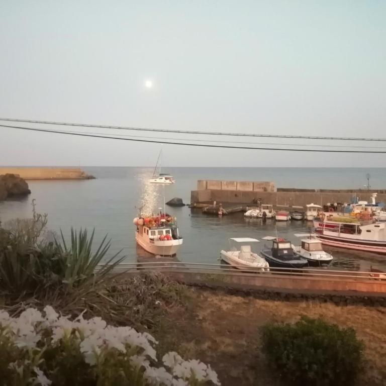Acirealevacanze - Romantica Camera sul Mare - Appartamento Monolocale con Vista Mare - 29