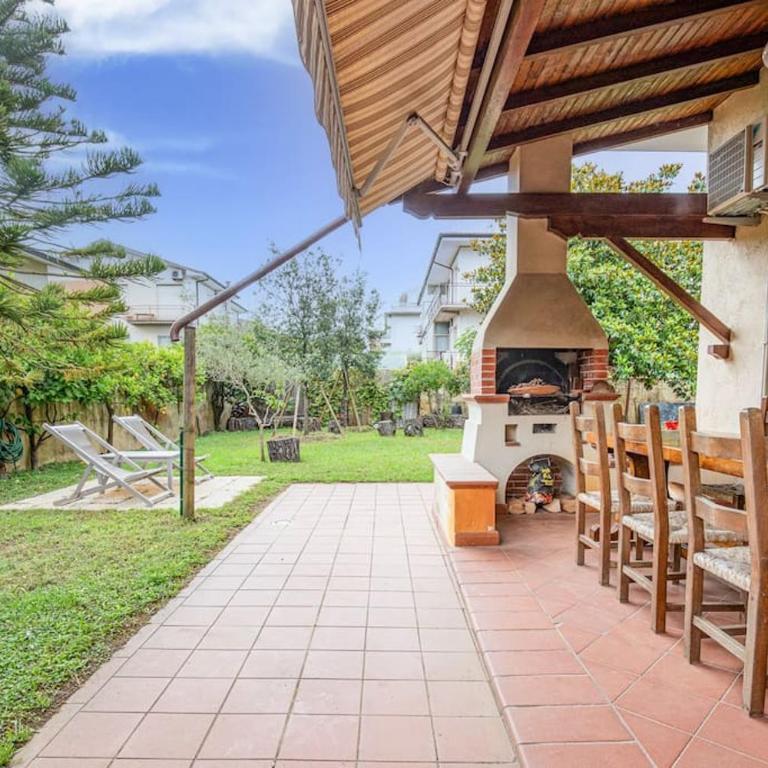 GOLDEN LUXE - Grand Villa with Exlusive Garden - Villa - 31