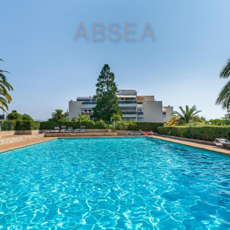 Nice Garden Apartment Pool Parking Air Conditioning Family Friendly - Appartement 2 Chambres - 2
