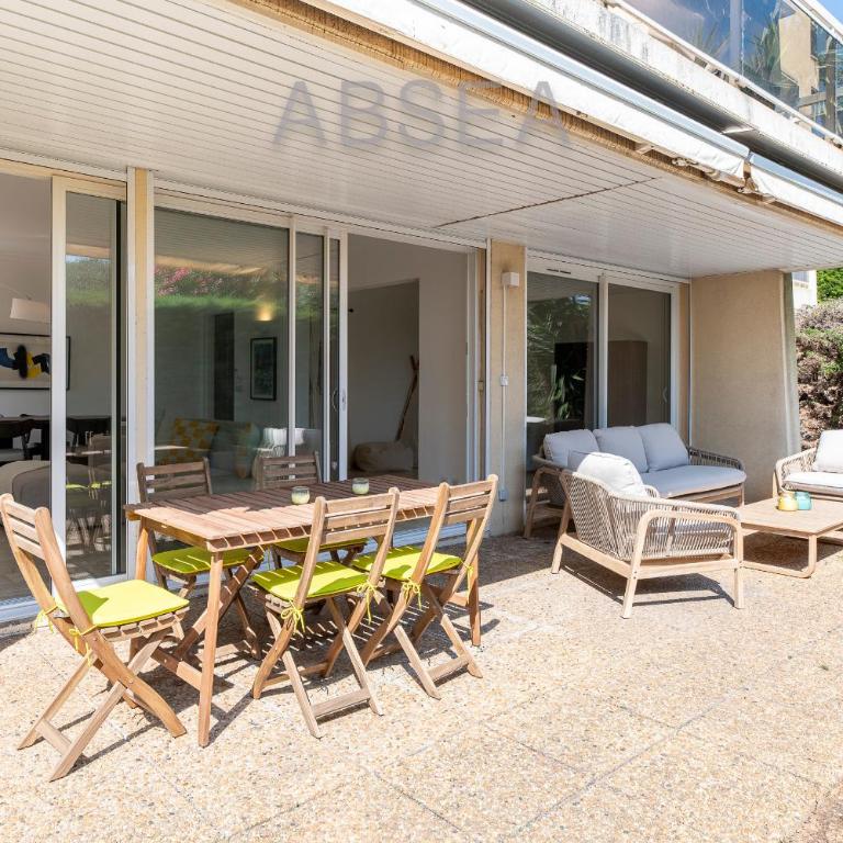 Nice Garden Apartment Pool Parking Air Conditioning Family Friendly - Appartement 2 Chambres - 3