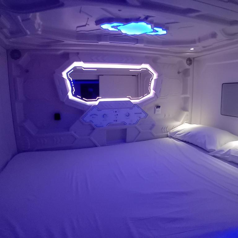 CAPSULE INN VALENCIA Hostel - Mixed Dormitory Room - 3