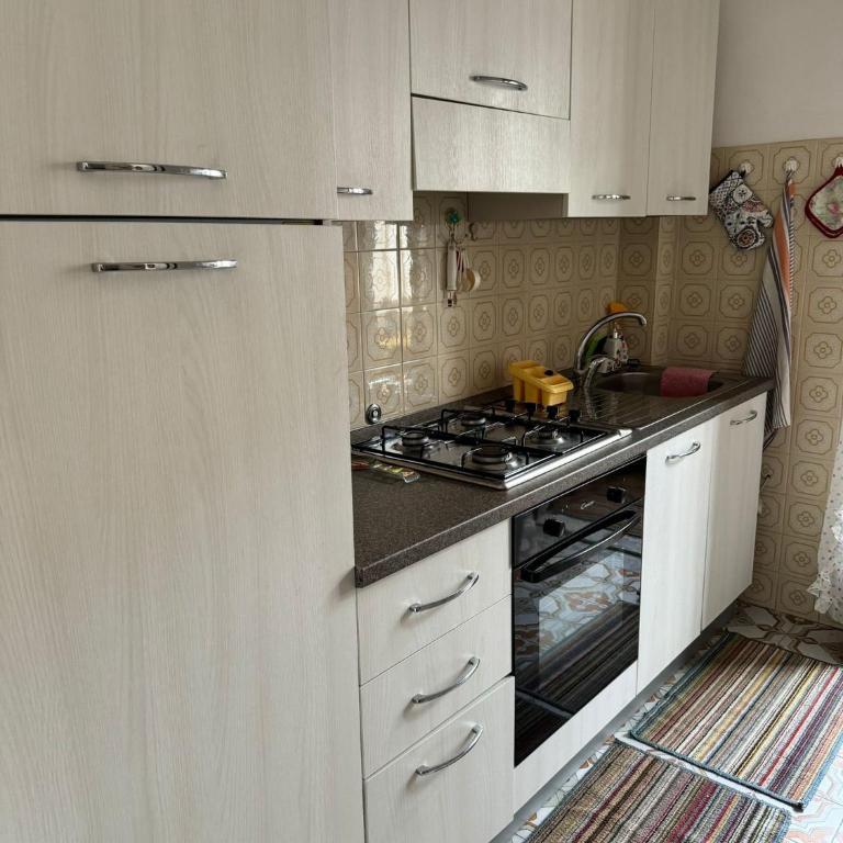 Gloria House - Two-Bedroom Apartment - 14