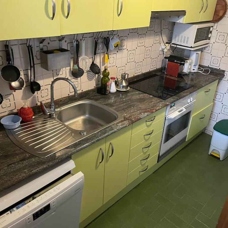 Primera línea y con piscina - Apartamento de 2 dormitorios - 12