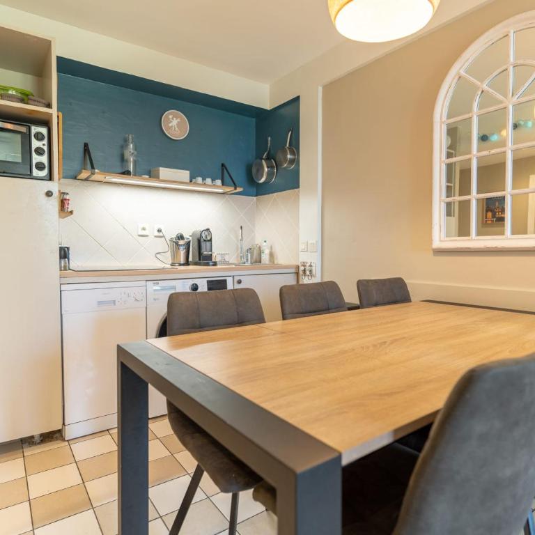 Appt 2 pièces cabine 6 pers avec piscine tennis parking gratuit 157 - Appartement - 9