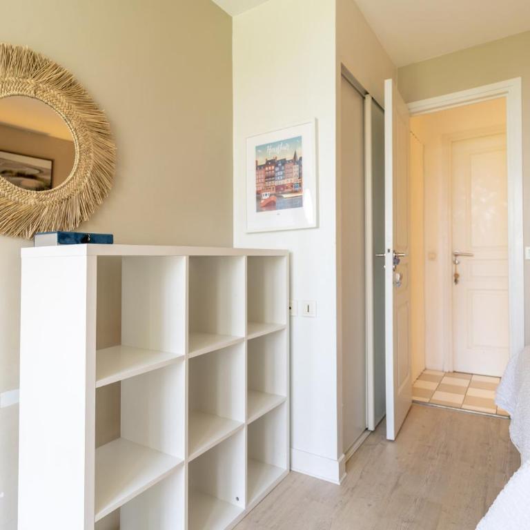 Appt 2 pièces cabine 6 pers avec piscine tennis parking gratuit 157 - Appartement - 17