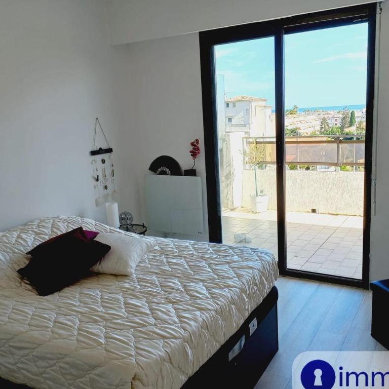 Air-conditioned apartment with park and swimming pool à Cagnes - Apartamento - 7