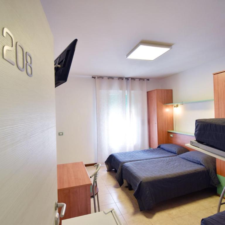 Hotel Grifone - Camera Quadrupla - 1