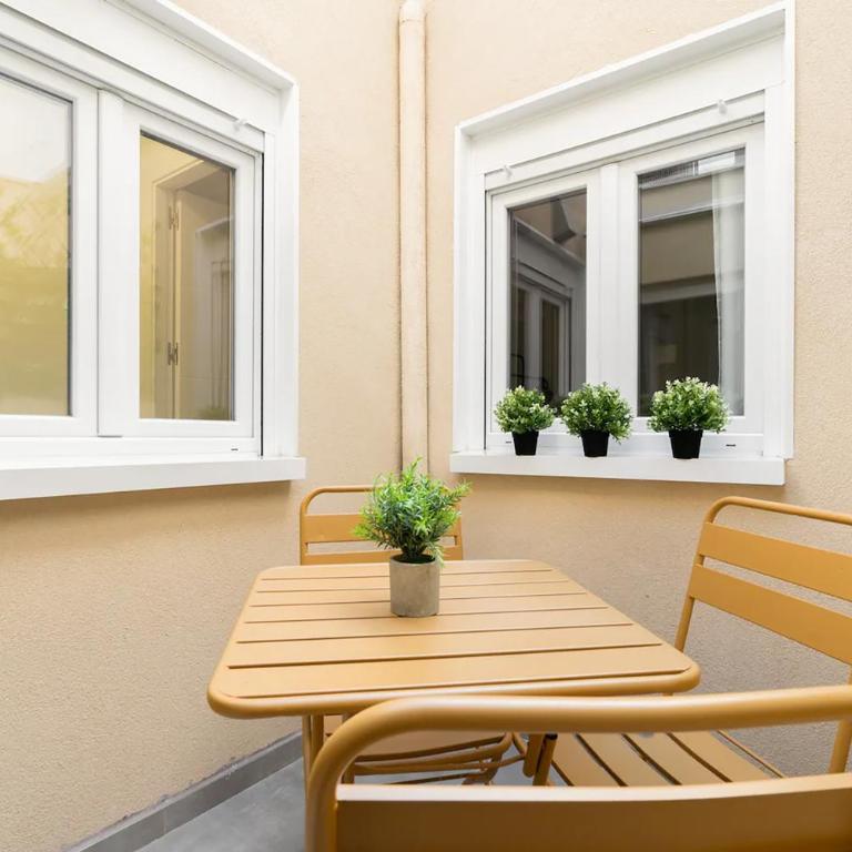 Charming San Isidro - One-Bedroom Apartment - 10