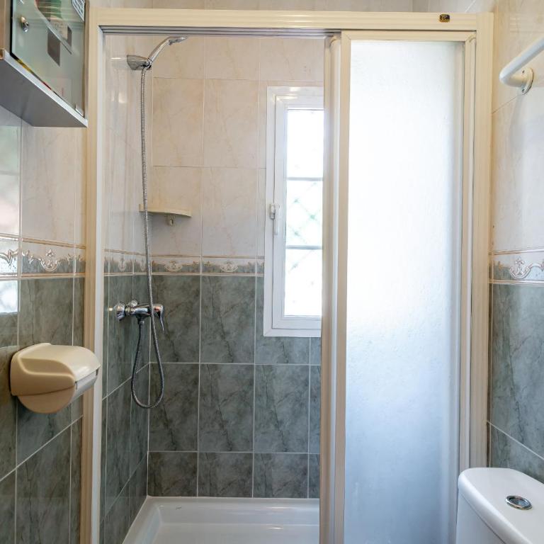 Villa Calidum - Private Pool, Sea Views & 5min from Nerja - Villa con piscina privada - 24
