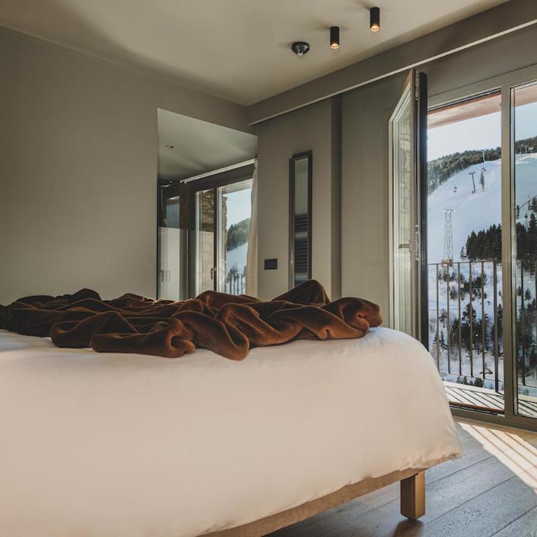 Hotel Naudi Boutique Adults only - Habitación Doble Superior con vistas a la montaña - 1 o 2 camas - 7