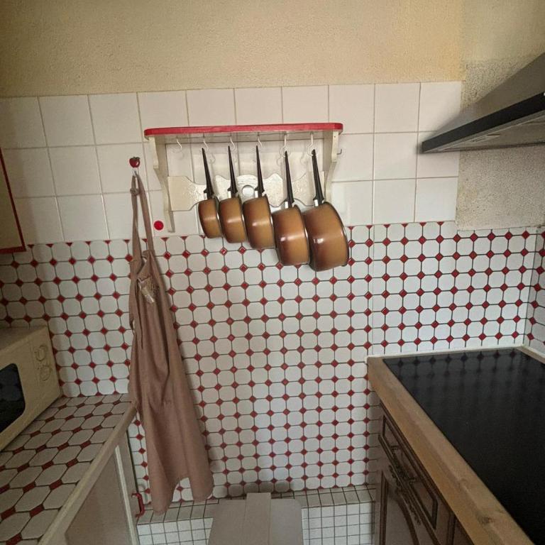 T2, 4 personnes, plage à 50 m et parking - L'Arbousier - Appartement 1 Chambre - 9