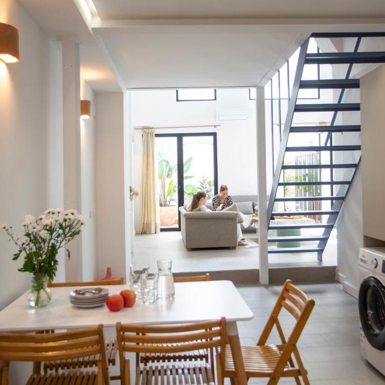 SingularStays Casa del Grao - Two-Bedroom Apartment - 2