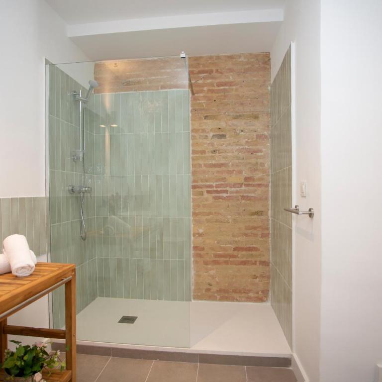 SingularStays Casa del Grao - Three-Bedroom Apartment - 2