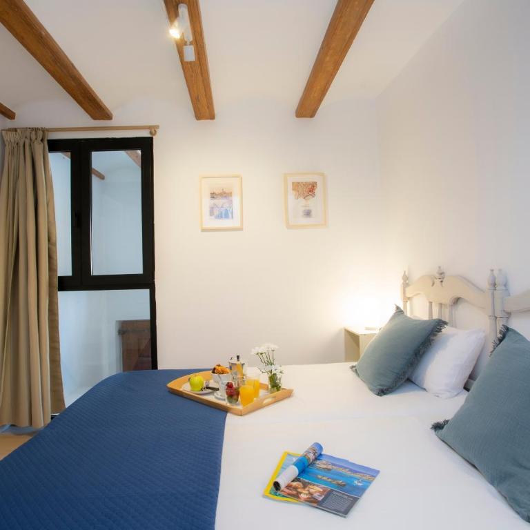 SingularStays Casa del Grao - Two-Bedroom Apartment - 32