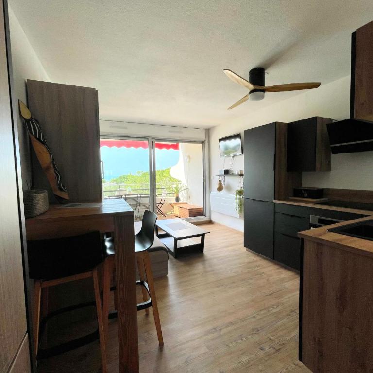 PGH N4 - Vue Mer, Piscine & Parking Privé - Apartamento de 1 dormitorio - 8
